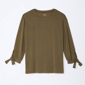 Tie sleeve top